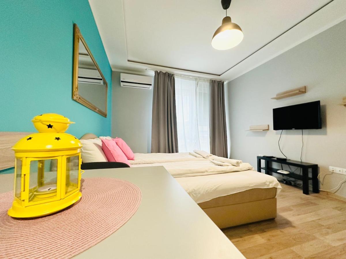 Barbie Studio Sofia Ngoại thất bức ảnh